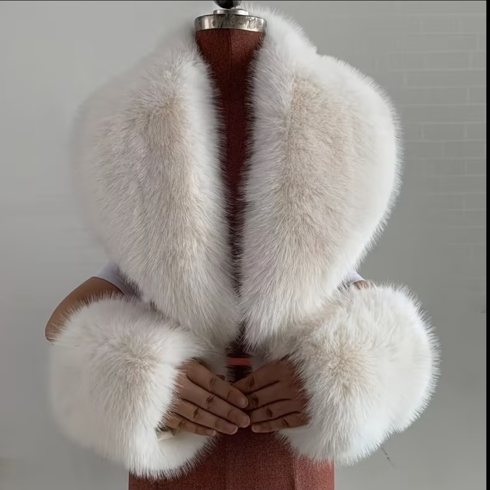 Elegant White Faux Fox Fur Collar/Stole with Cuffs
